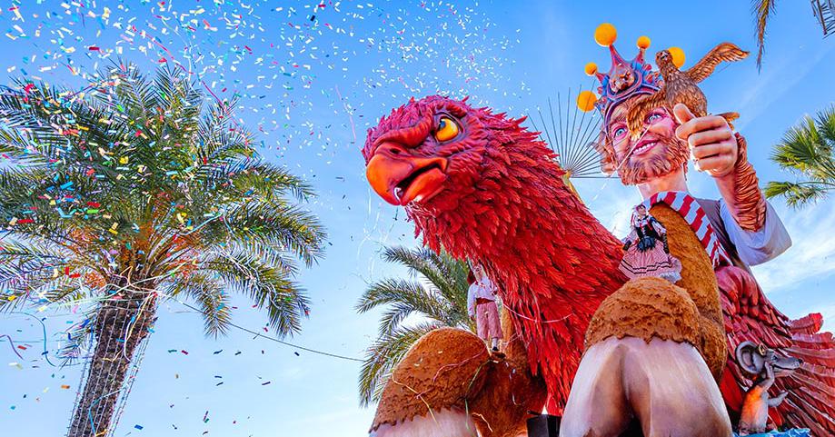 Corsi du Carnaval de Nice 2022 \: Roi des animaux