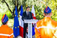 Christian Estrosi - remise des galons de la réserve communale de sécurité civile
