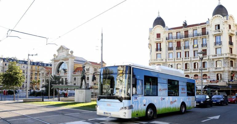 Bus électriques : l'expérimentation se poursuit du 12 novembre au 16 janvier  2015.