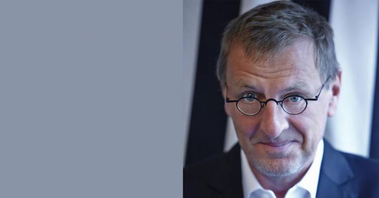 Grégoire Delacourt, le 12 mars à 18h à la BMVR. Rencontre autour de son livre « On ne voyait que le bonheur » aux éditions JC Lattès