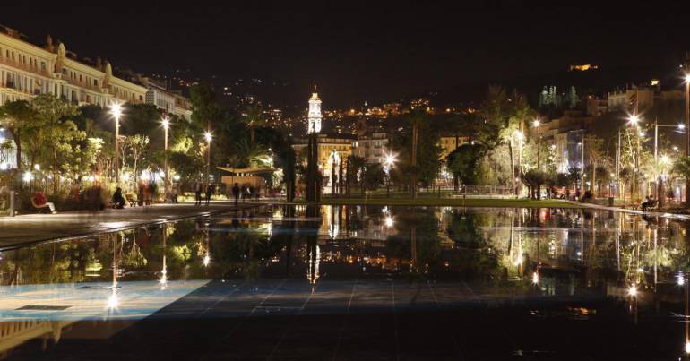 Promenade du Paillon nuit