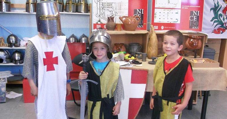 Les petits aventuriers en vacances ; A la découverte du fort du Mont-Alban