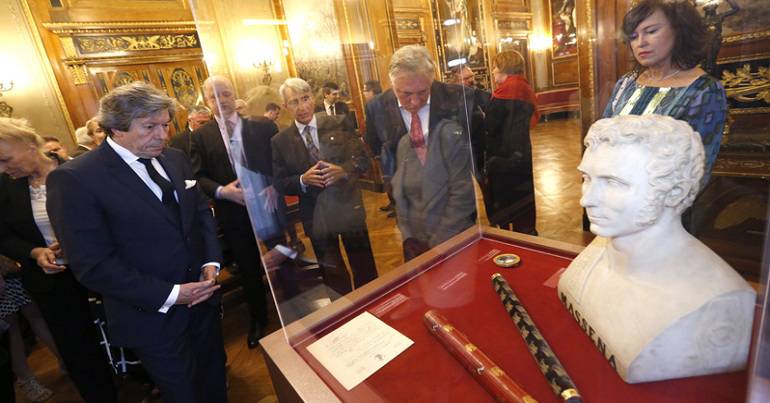 Nice, le départ de la gloire