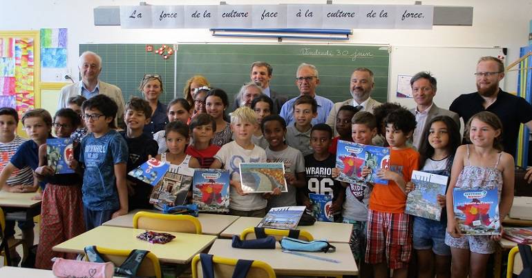 Concours d’affiches « Patrimoine de France, à vos crayons \! »