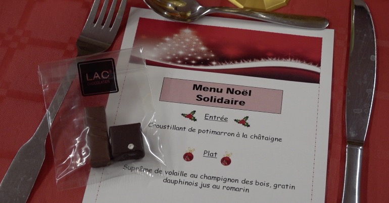 Noël solidaire - 200 personnes fêtent Noël