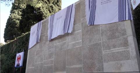 Dévoilement du Mur des Déportés
