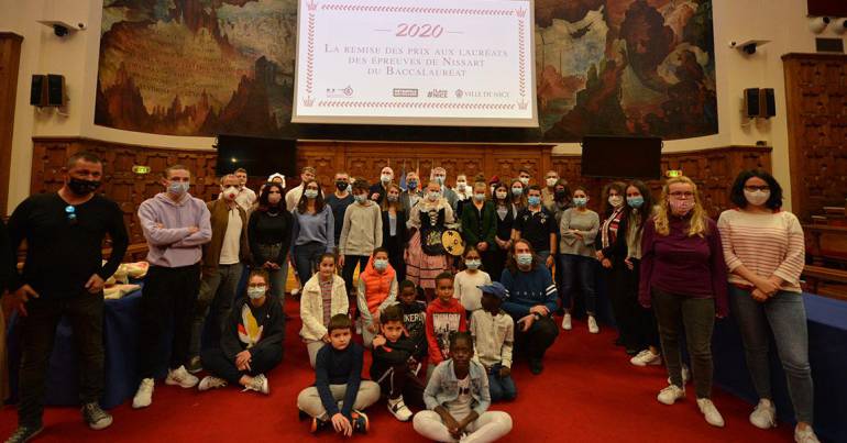 Remise des prix aux lauréats du bac niçois et aux méritants