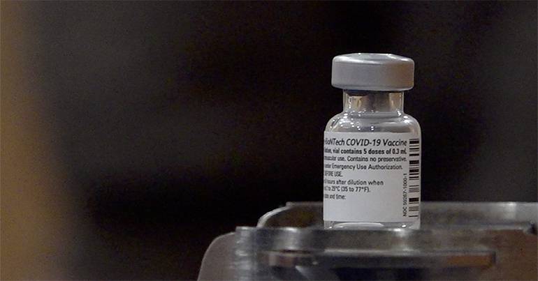 Vaccination COVID 19 \: 100 000 inscrits sur la plateforme de préinscription en ligne