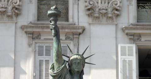 July 4th - Visite guidée des lieux emblématiques célébrant les liens entre Nice et les Etats-Unis