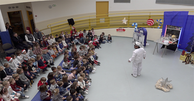 Lancement de la tournée du spectacle « Le Père Noël dans les étoiles »