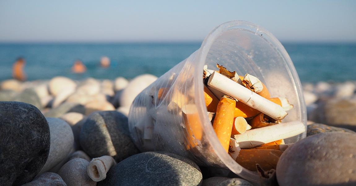 Lutte contre le cancer \: objectif "Plage sans tabac"