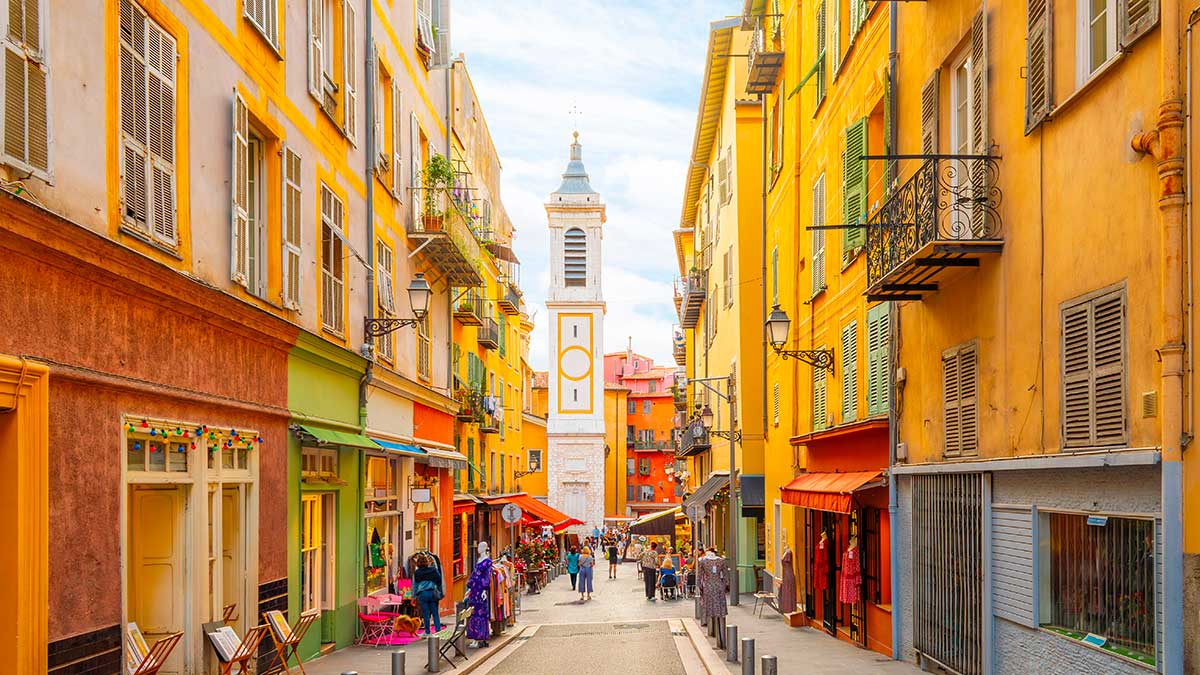 Vieux-Nice en famille : Cours Saleya, marchés et ruelles colorées