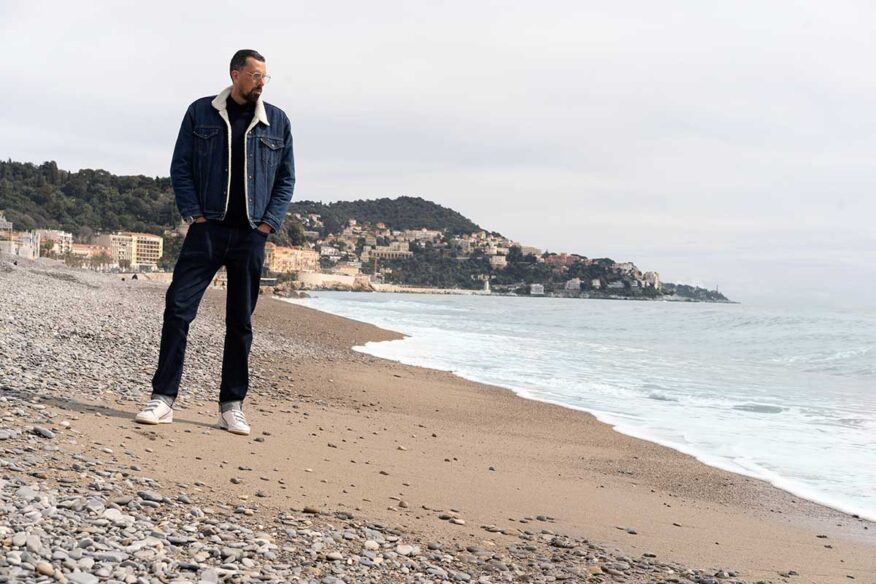 Photo portrait de l'artiste Emmanuel Régent